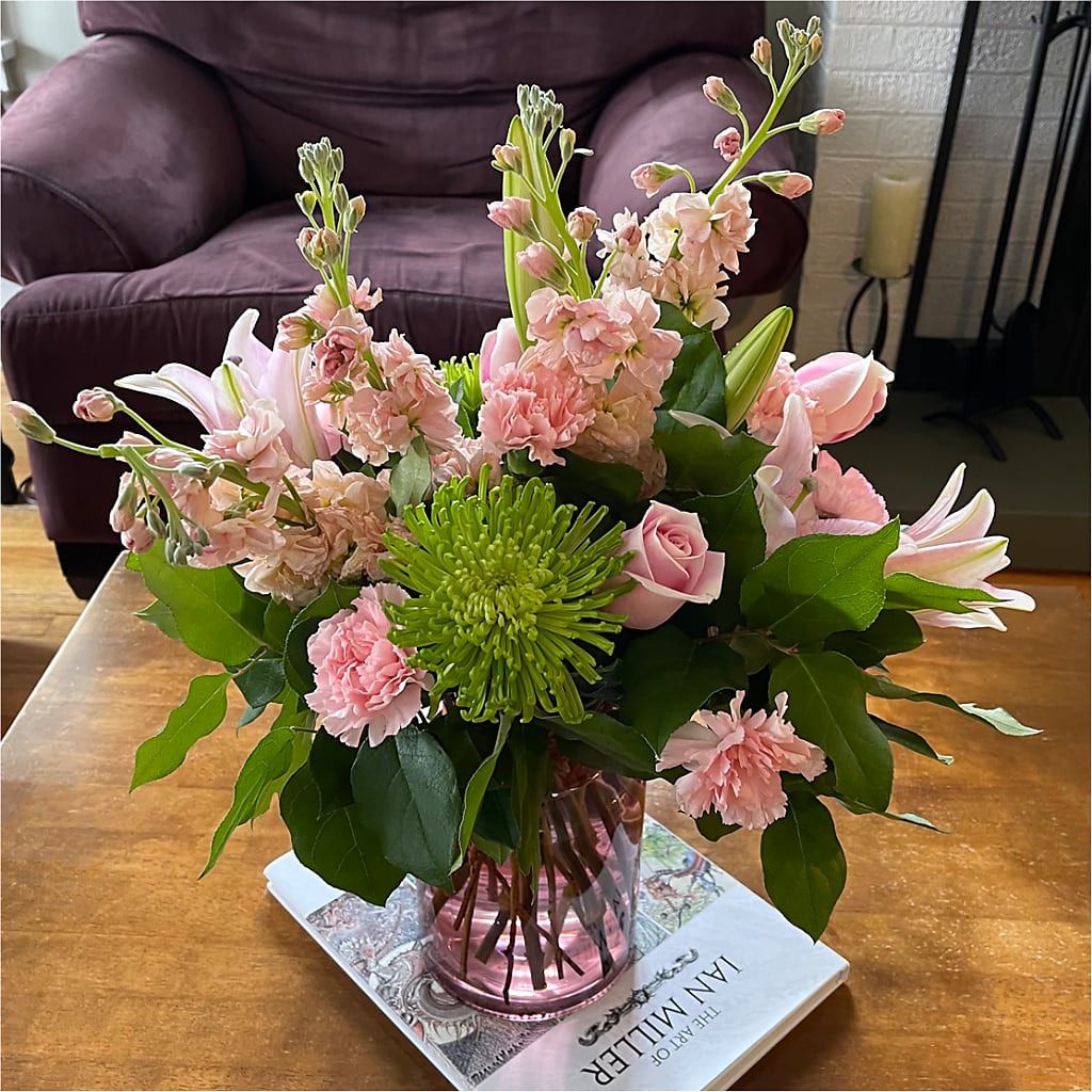 Pretty in Pink Bouquet –  Shoshana Flower Llc, Jackson NJ