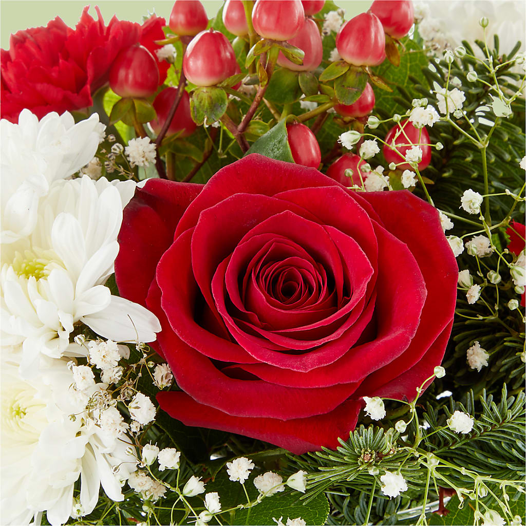 Chance of Flurries Bouquet –  Shoshana Flower Llc, Jackson NJ